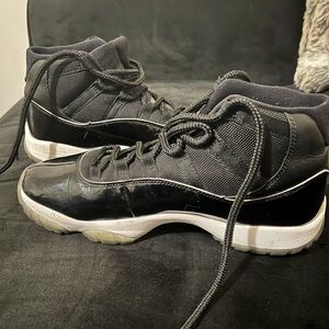 Jordan 11 space jam men